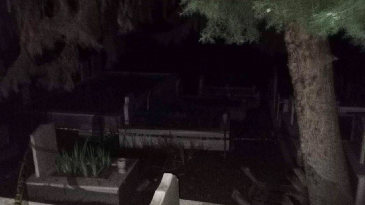 Yalova Altınova’da gemi sahibi R.O.(46) mezarlıkta ölü bulundu