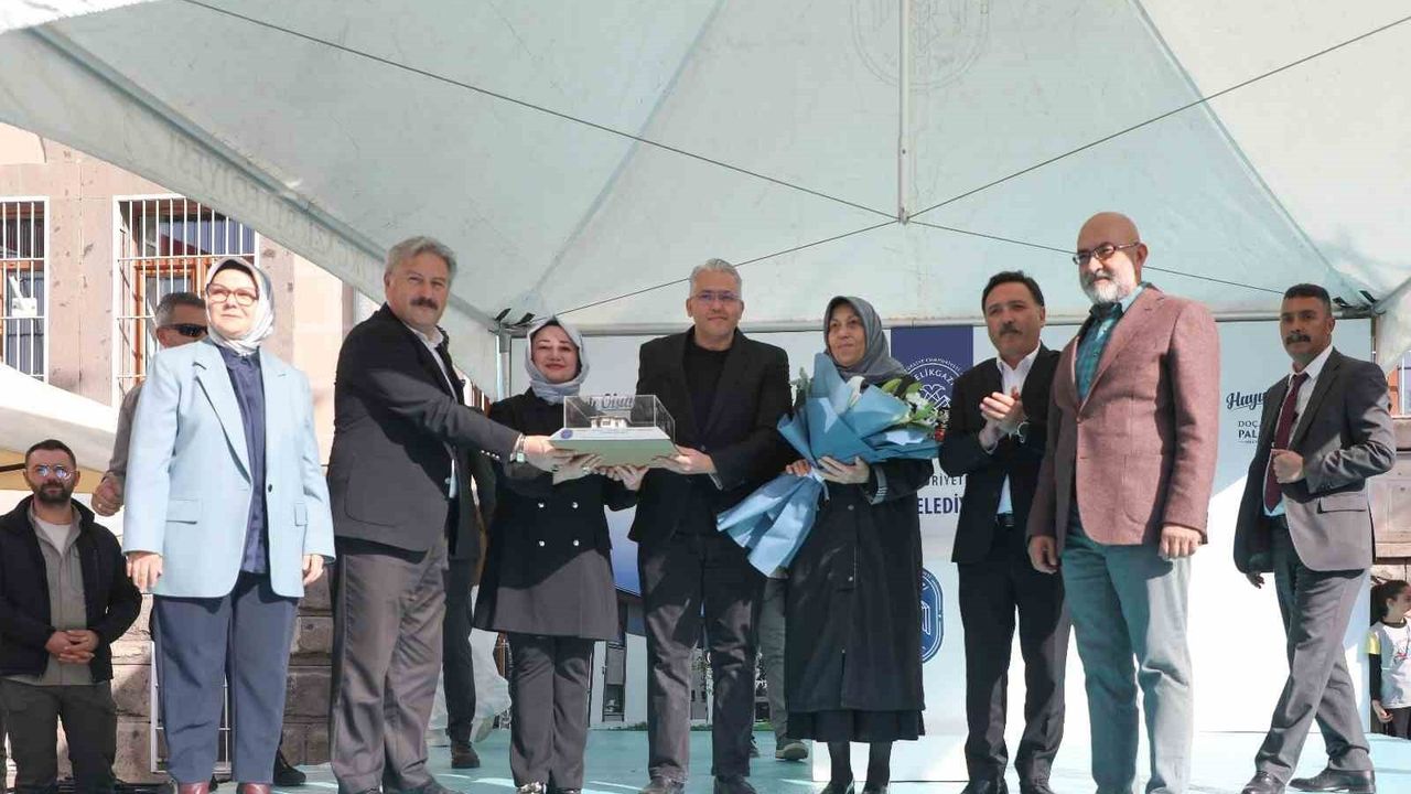 Yeniköy’de Pirdede Kur’an Kursu, Melikgazi Belediyesi ve Hayırsever İş Birliğiyle Açıldı