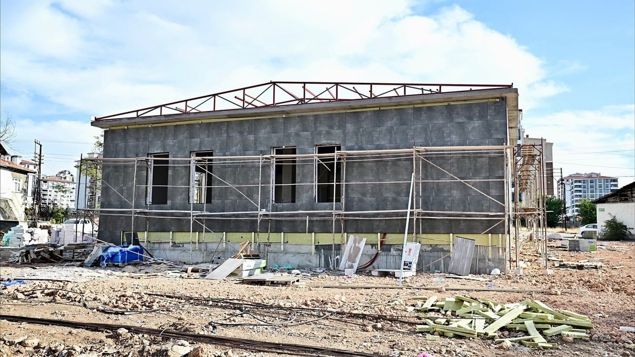 Yeşilyurt'ta Çilesiz ve Karakavak Taziye Evleri yakında hizmete açılacak