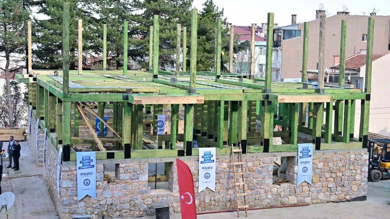 Yıldırım Belediyesi, Mollaarap’ta Fevziye Parkı, Osman Fevzi Efendi Köşkü ve Hünkar Korusu projelerini açıkladı