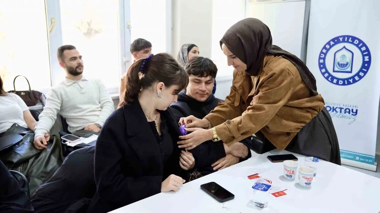 Yıldırım'da yeni evlenecek çiftlere kadına yönelik şiddetle mücadele eğitimi