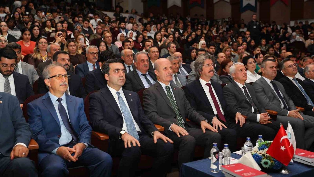 YÖK Başkanı Özvar: Yükseköğretim Kalite Kurulu ESG kapsamında sınır ötesi akreditasyon yetkisi kazandı