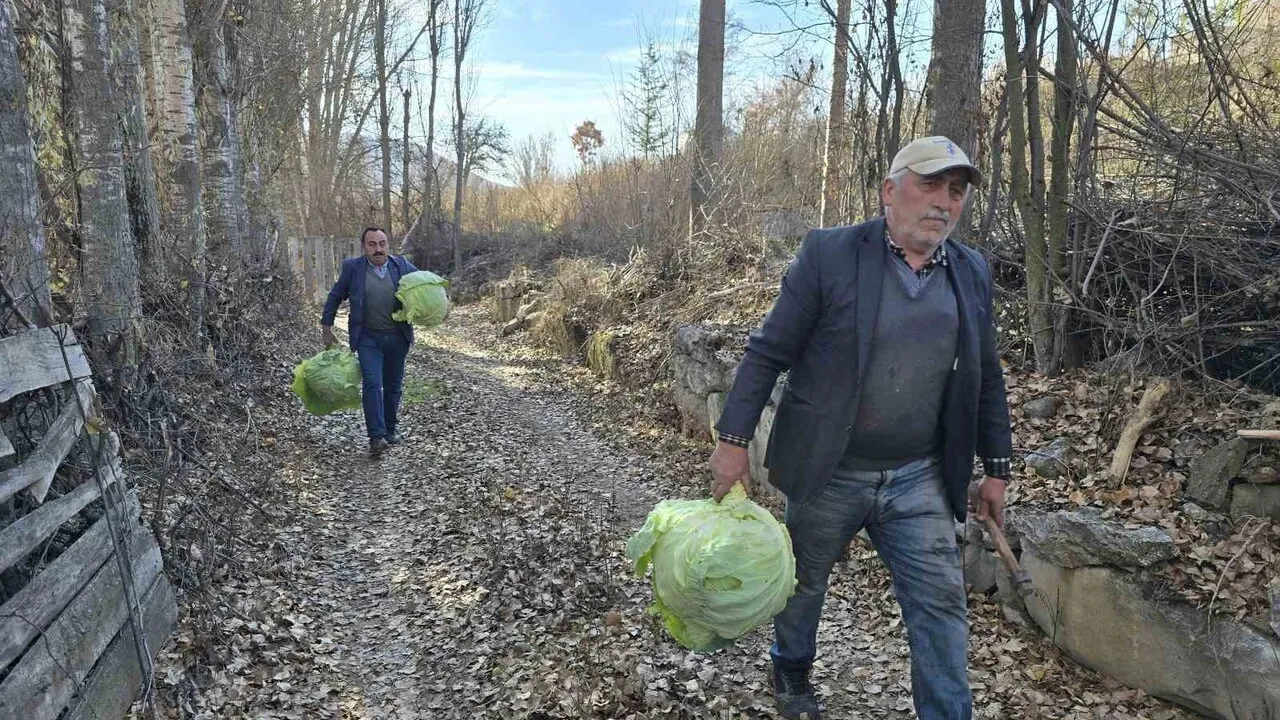 Yozgat Kadışehri'de Açıkel Kardeşler 60 Yıldır Birlikte Yaşıyor