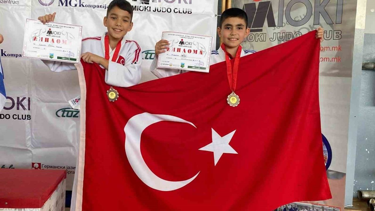 Yunusemre Belediyespor Judocuları, 14. Mioki Judo Turnuvası'ndan 22 Madalya ve 2 Kupa ile Döndü