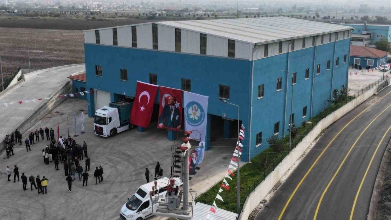 Yunusemre Katı Atık Transfer İstasyonu hizmete girdi: Aylık 45 bin km yol tasarrufu hedefleniyor