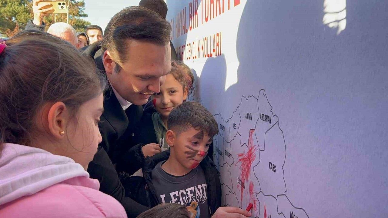 Yusuf İbiş: Terörsüz Türkiye, mazlum coğrafyaların çocukları için yeni bir barış çağını işaret ediyor