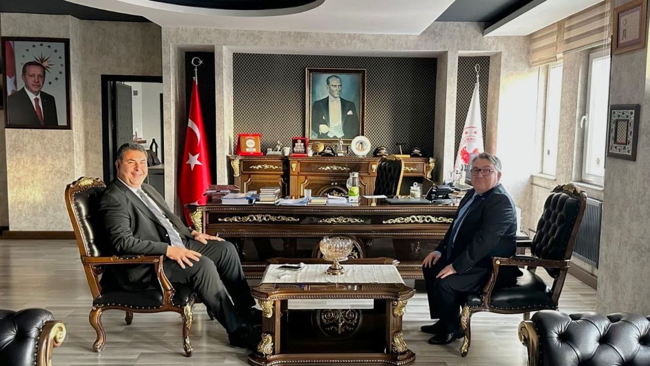 Zonguldak Bülent Ecevit Üniversitesi Rektörü Prof. Dr. İsmail Hakkı Özölçer Karadeniz Ereğli Kaymakamı Fatih Yılmaz'ı ziyaret etti