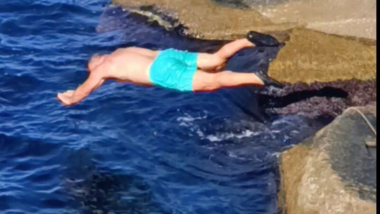 Zonguldak’ta liman arkasında denize giren kişi, deniz suyu 17 derece ölçüldü