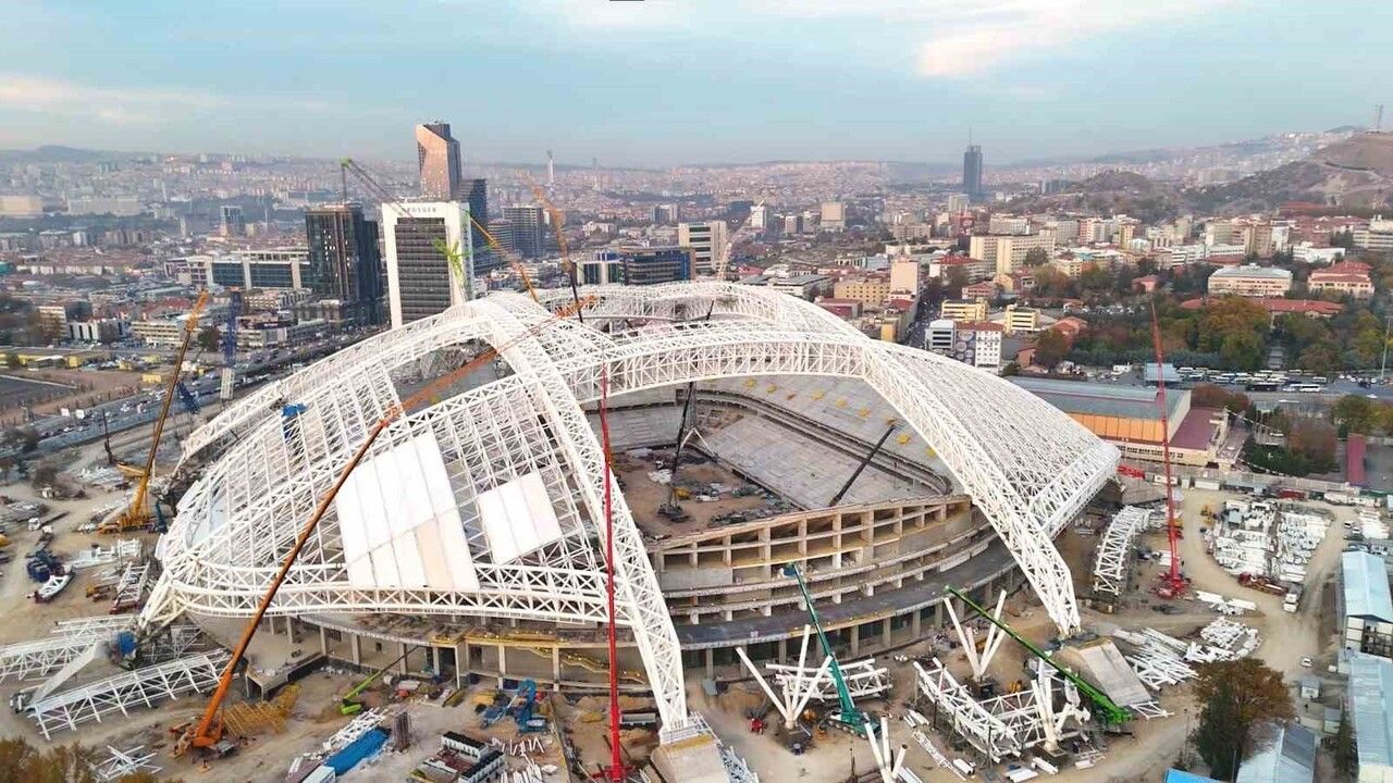 19 Mayıs Stadyumu inşaatı hızla ilerliyor: Ankara'ya uluslararası standartlarda çok amaçlı tesis