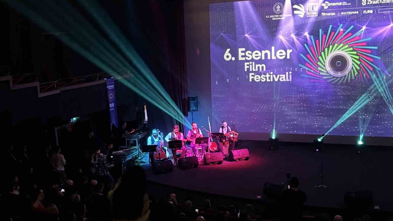 6. Esenler Film Festivali’nde Kısa Film Yarışması ve Yapım Desteği Ödülleri Verildi