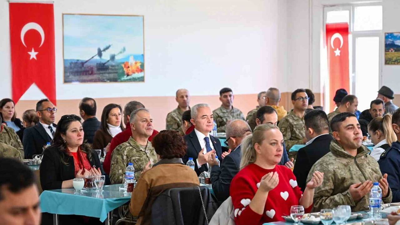 65. Mekanize Piyade Tugay Komutanlığı şehit aileleri ve gazileri ağırladı