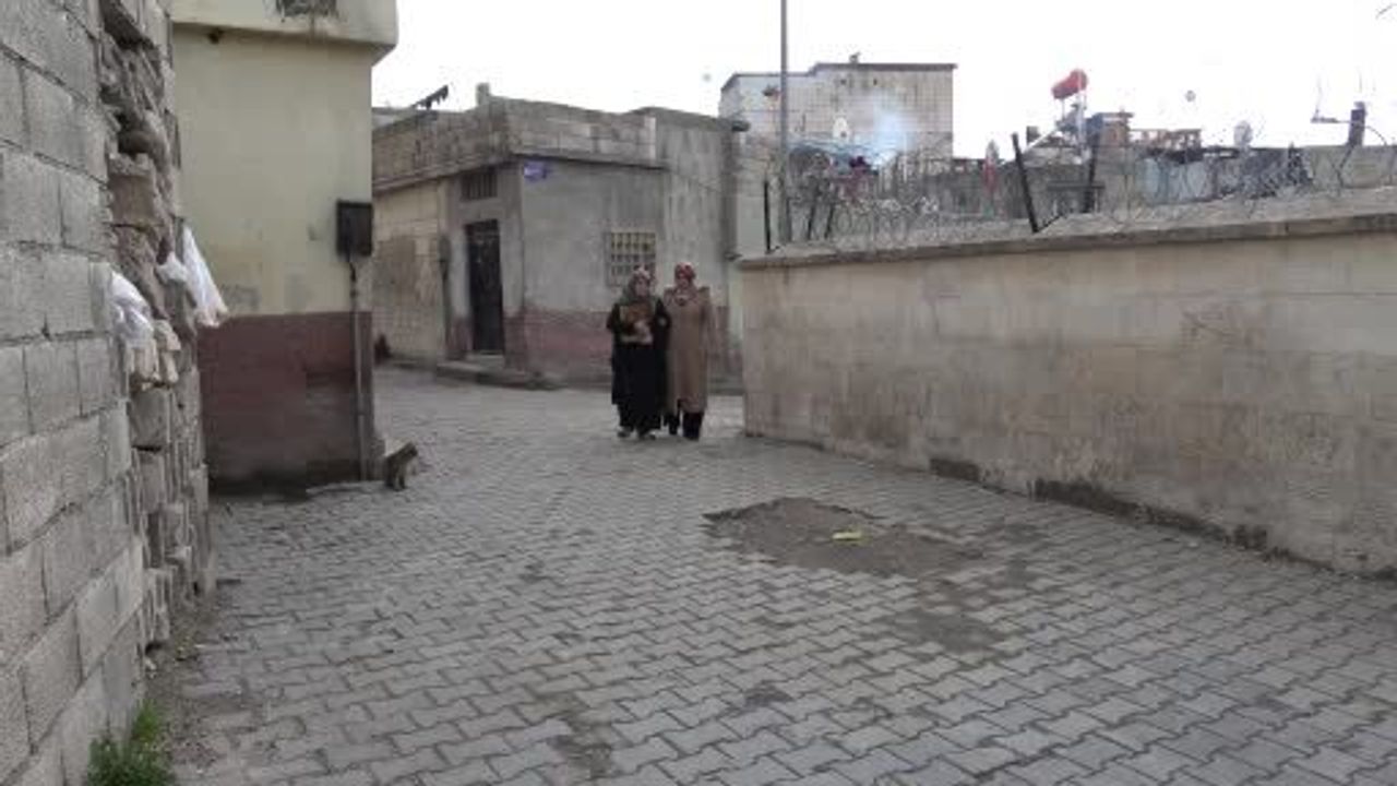 75 yaşındaki Fatma Akıcı, Gaziantep'te Kur’an-ı Kerim öğrenme azmiyle örnek oluyor