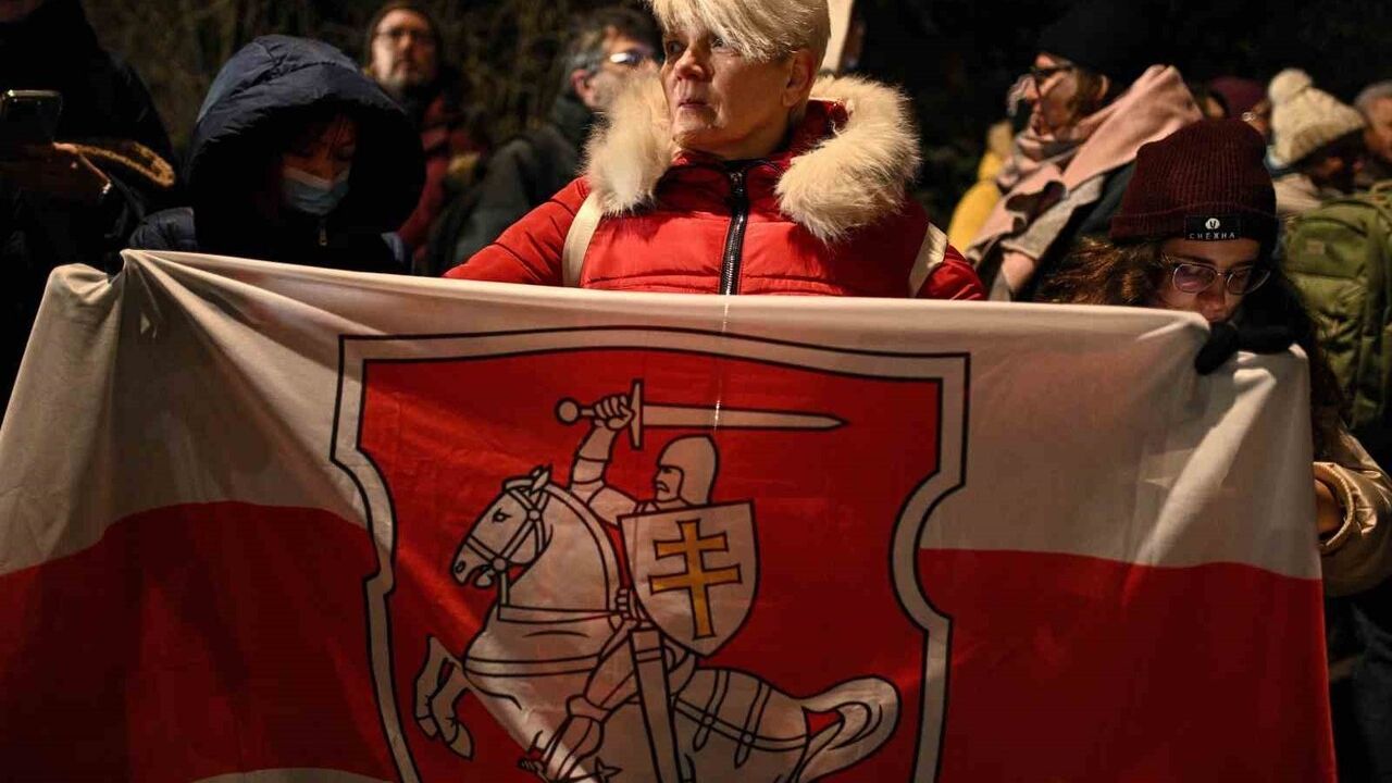 ABD, Belarus’a yönelik potasyum yaptırımlarını kaldırdı; 123 mahkum serbest bırakıldı