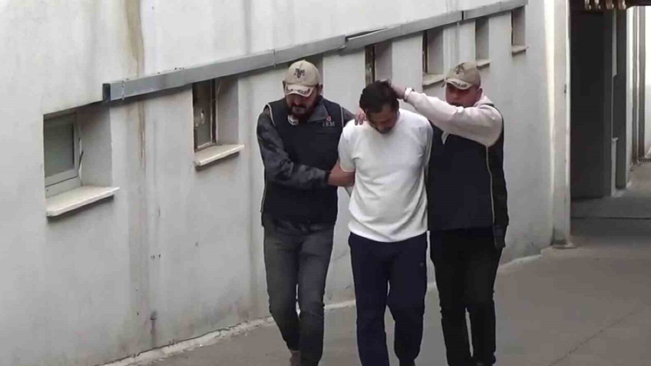 Adana'da FETÖ/PDY'nin adliye yapılanmasında aranan ihraç icra müdürü yakalandı