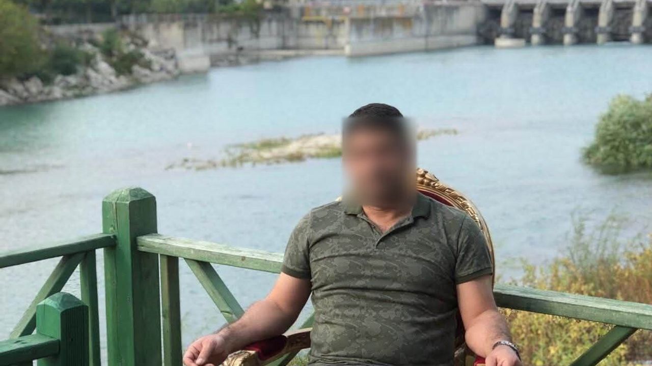 Adana’da uyuşturucu şüphesiyle düzenlenen operasyonda A.A. canlı yayında intihar etti