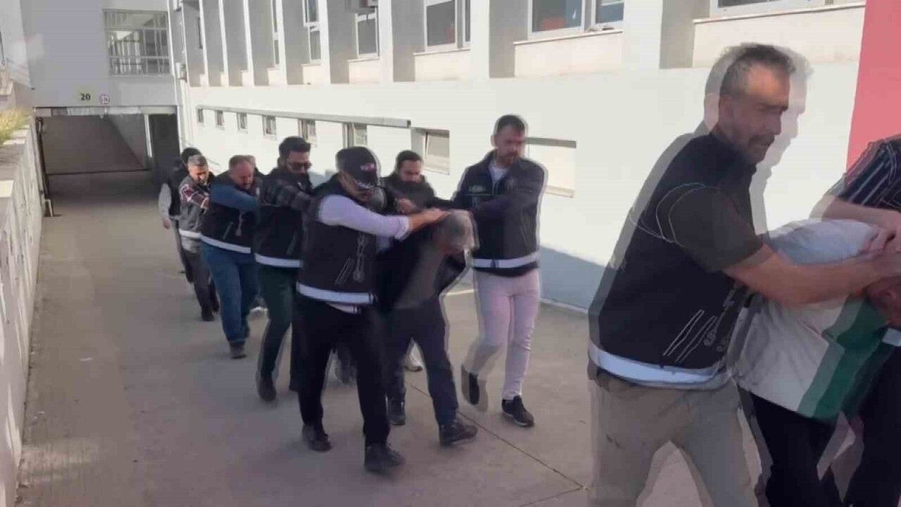 Adana merkezli 6 ilde silah ve mühimmat ticareti operasyonu: 11 tutuklama
