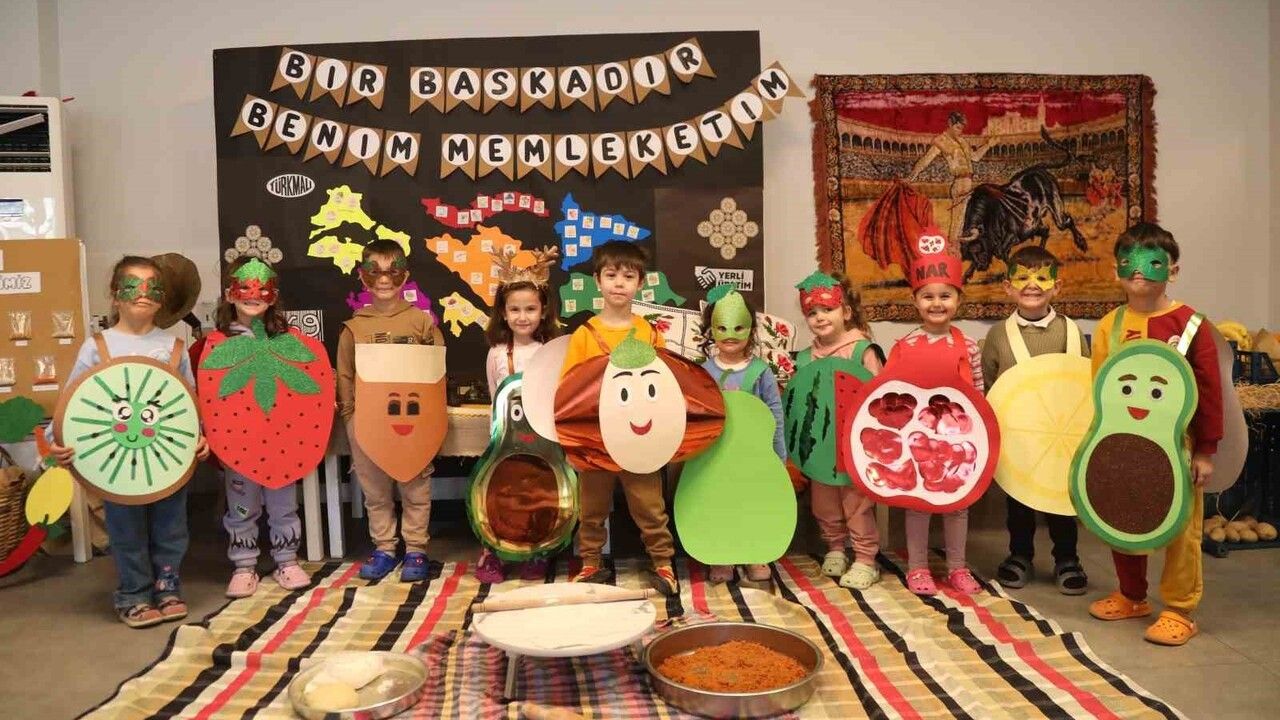 Adana Yüreğir Belediyesi kreşlerinde Yerli Malı Haftası etkinlikleri