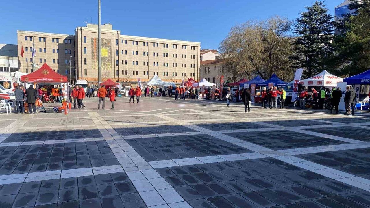 AFAD 16'ncı kuruluş yıl dönümünü Eskişehir'de Afetlere dirençli toplum vizyonuyla kutladı