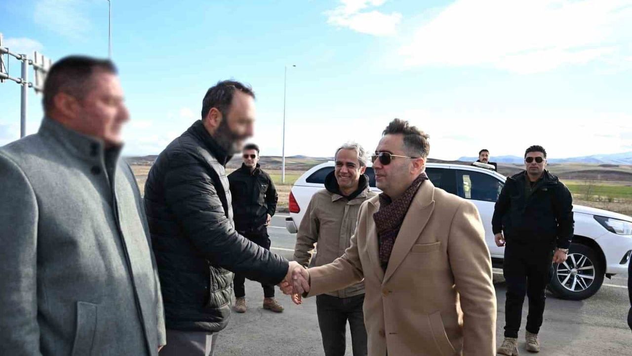 Ağrı Emniyet Müdürü Göksel Önder, narkotik uygulama noktasında inceleme yaptı