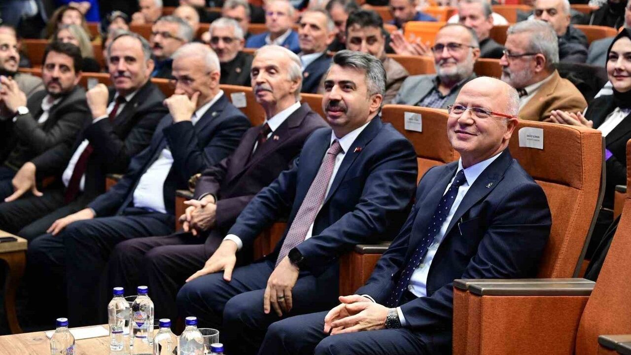 AK Parti Yıldırım Teşkilatına 7 Binden Fazla Yeni Üye Kaydedildi