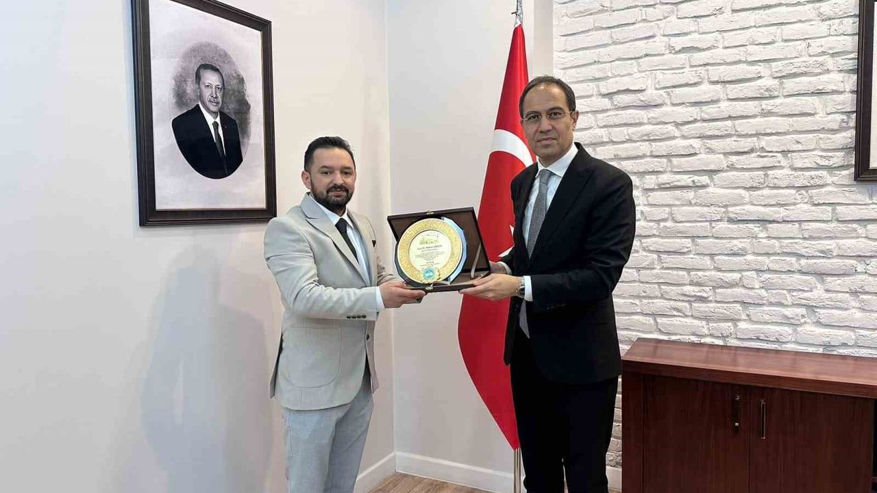 AKİB Heyetinden İl Sağlık Müdürü Dr. Mehmet Erşan'a Teşekkür Ziyareti