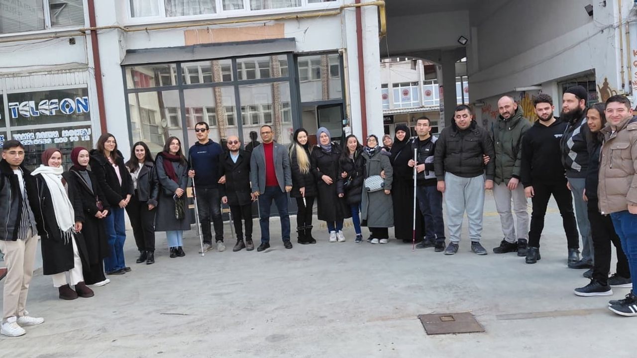 Altı Nokta Körler Derneği Kütahya Gençlik Meclisi: Görme Engelli Gençlerle Proje ve Sorun İstişaresi