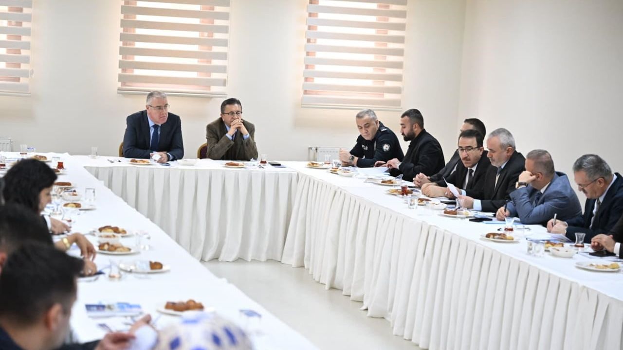 Altındağ'da Bağımlılıkla Mücadele Kurulu 2025 Yılı Son Toplantısını Gerçekleştirdi