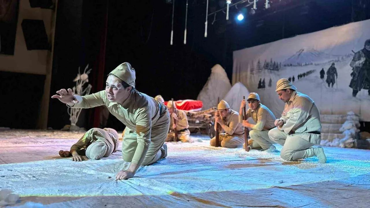 Altındağlı Gençlerden 'Sarıkamış Harekatı' Tiyatro Gösterisi