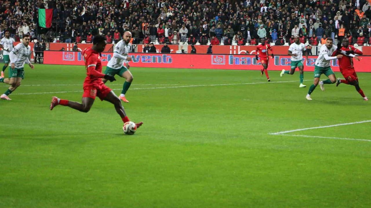 Amed Sportif Faaliyetler 3-0 Iğdır FK — Trendyol 1. Lig 17. Hafta