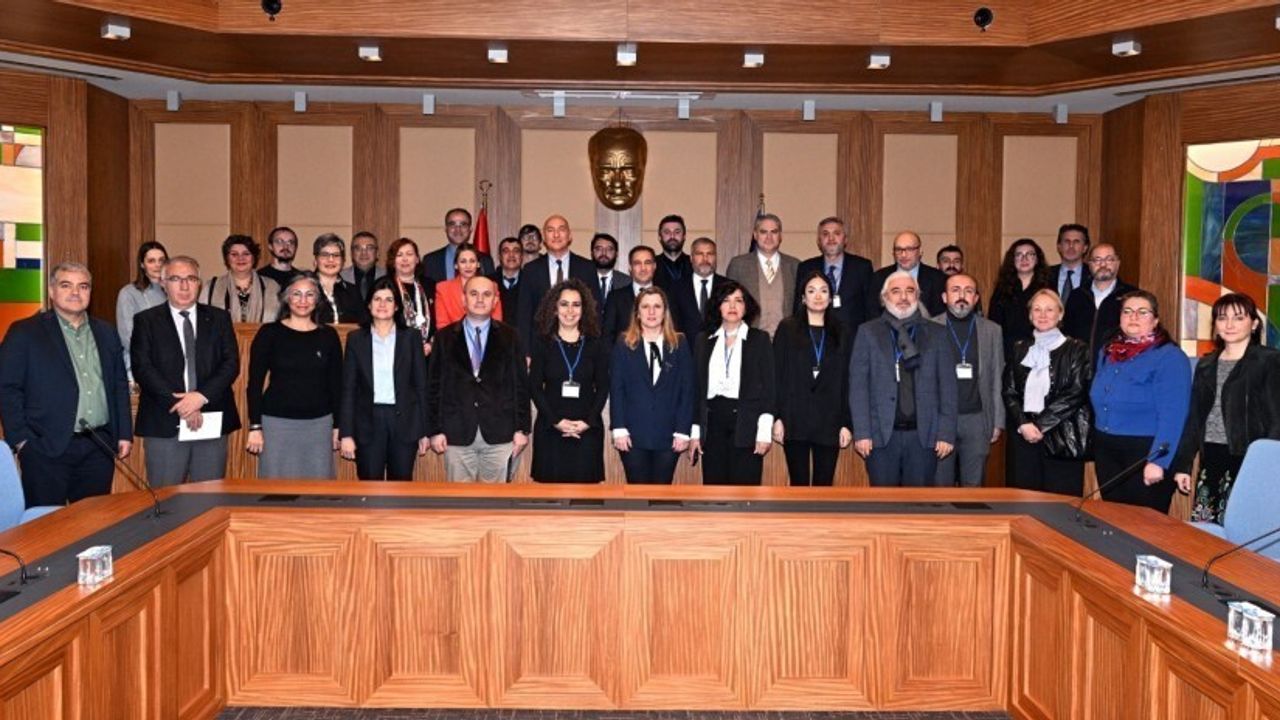 Anadolu Üniversitesi Edebiyat Fakültesi'nde 6 bölüm FEDEK akreditasyonu aldı