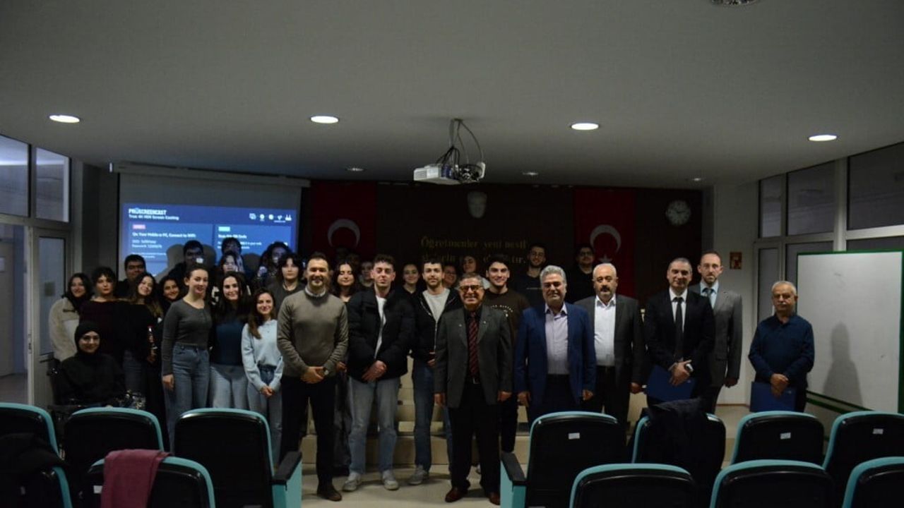 Anadolu Üniversitesi'nde 'Çocuk Hakları ve Güncel Sorunlar' semineri: İfade süreçleri ve zorunlu müdafi vurgusu