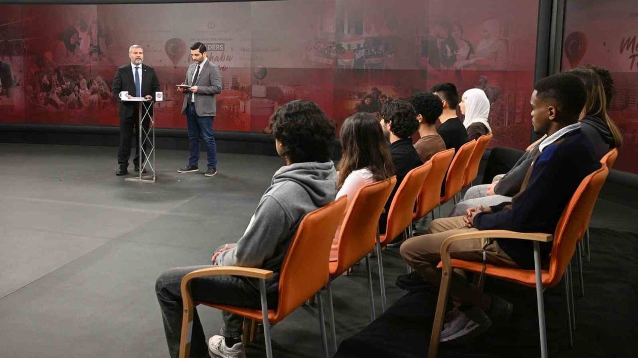 Anadolu Üniversitesi Türk Dili ve Kültürü Programı ile 123 Ülkeden Yaklaşık 4 Bin Öğrenciye 'Merhaba' Dedi