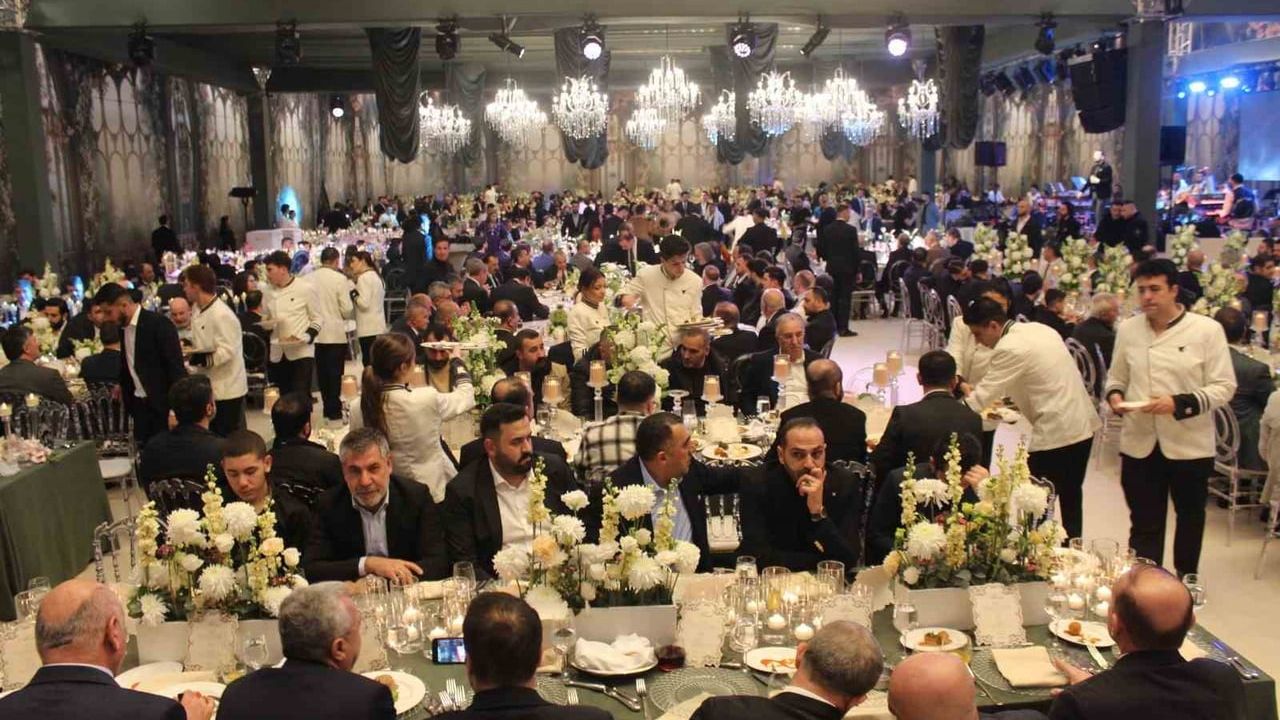 Ankara’da İki Gün Süren Görkemli Aşiret Düğünü: Geline Kilolarca Altın Takıldı