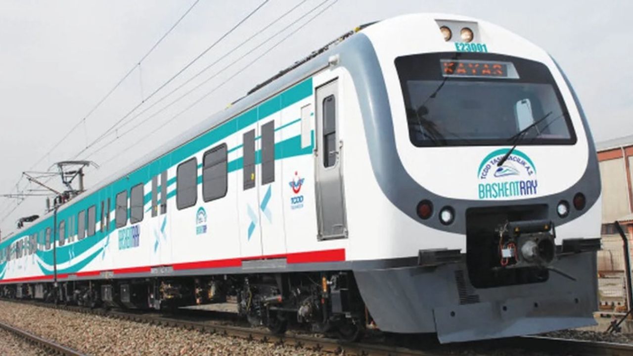 Ankara'da Toplu Taşıma Ücretlerine %35 Zam: Tam, Öğrenci ve Aylık Abonman Fiyatları