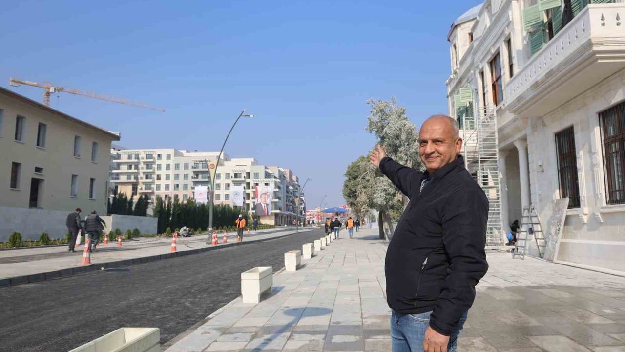 Antakya kent merkezi deprem sonrası yeniden inşa edildi; vatandaşlar çalışmaları övdü