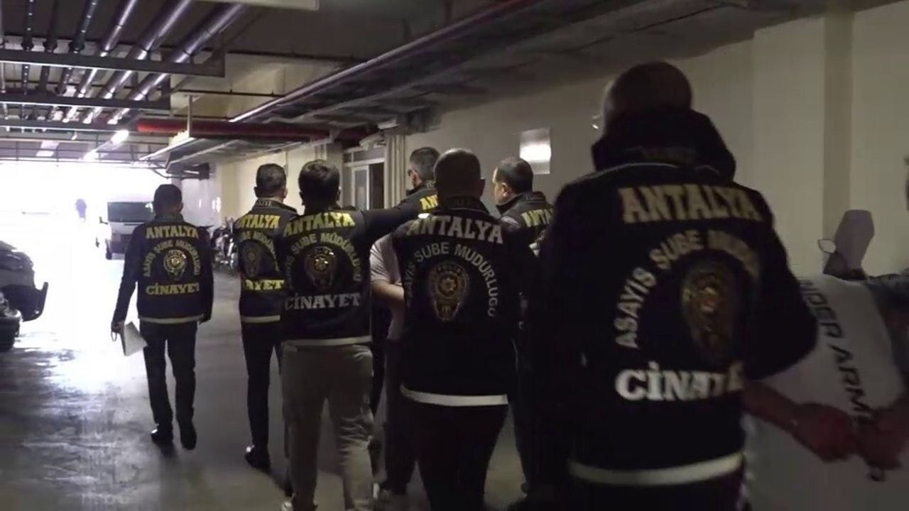 Antalya'da 40 bin TL karşılığı silahlı saldırı: 2 tutuklama