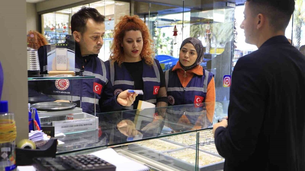 Antalya'da Kuyumcu ve Emlakçılara Yönelik Denetimler: 2025'te 13.168 Üründe Aykırılık, 41.689.888 TL Ceza