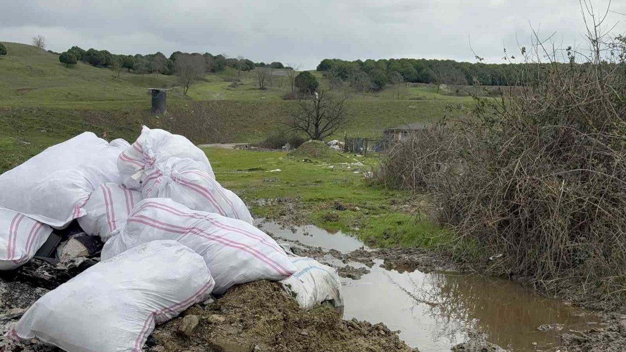Arnavutköy İmrahor Mahallesi'nde kaçak döküm iddiası: Mahalle sakinleri tepkili, inceleme başlatıldı