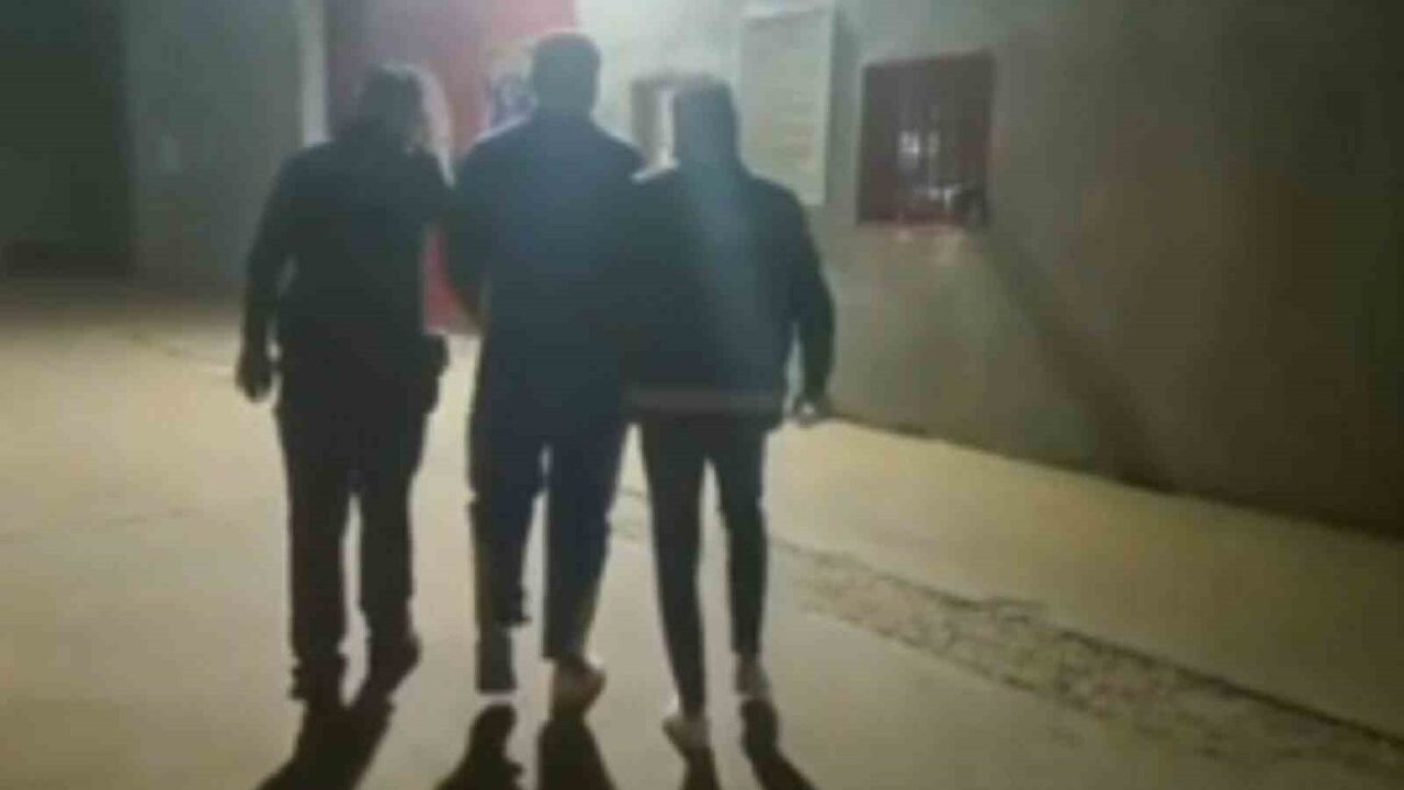 Arsuz'da araç anlaşmazlığında araç sahibini yaralayan şüpheli tutuklandı