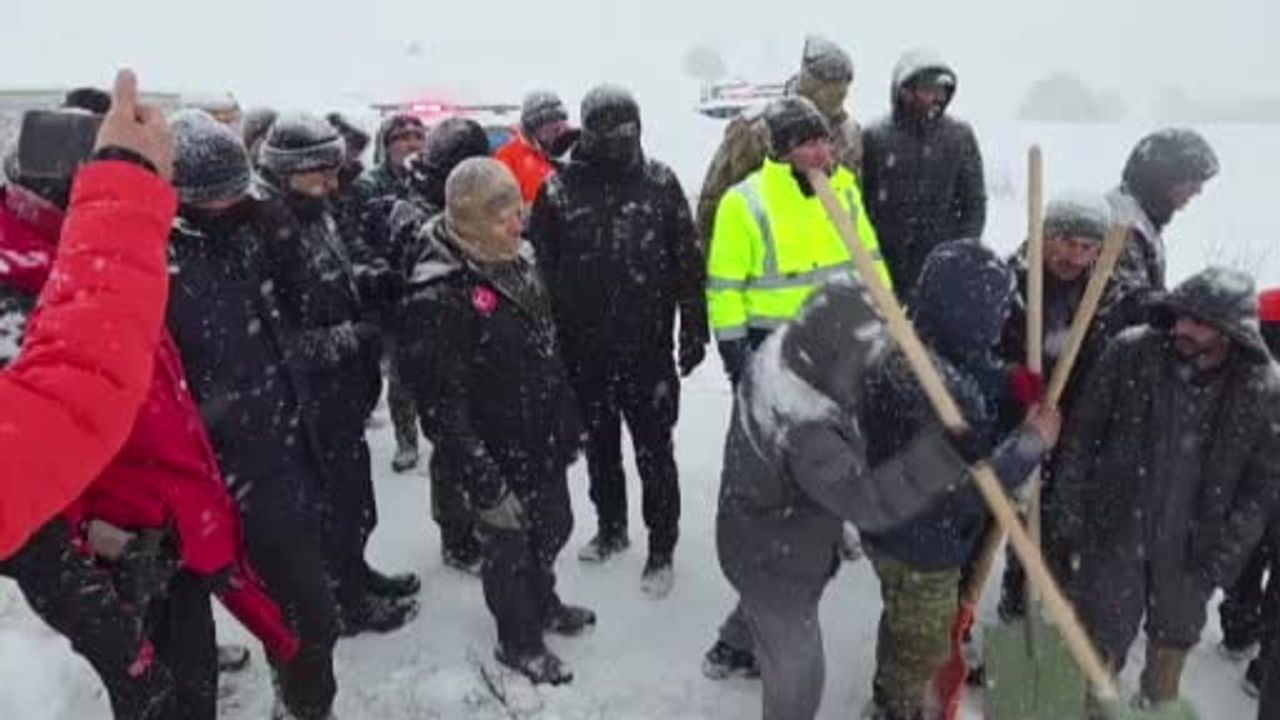 Artvin Ardanuç'ta çığ: Zekerya köyü Aksu Yaylası'nda bir çobanın cansız bedenine ulaşıldı, iki kişi kayıp