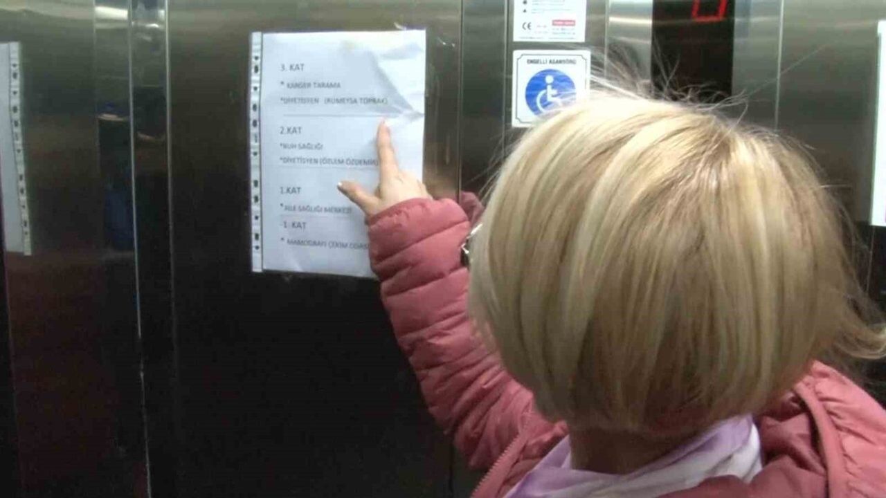 Asansördeki KETEM duyurusunu okuyan kadın mamografi yaptırdı: 2’nci evre meme kanseri erken teşhisle tedavi edildi