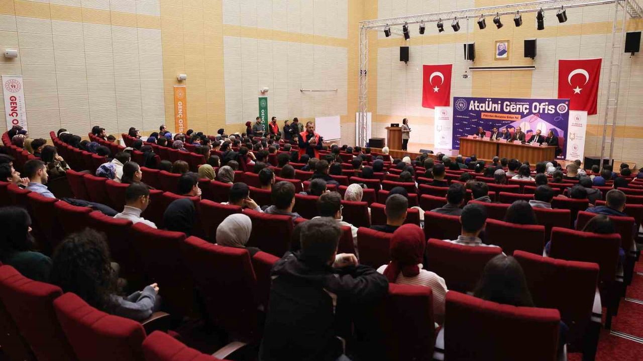 AtaÜni Genç Ofis paneli: Fikirden aksiyona giden yol ve hukuk eğitiminin uygulama odaklı dönüşümü