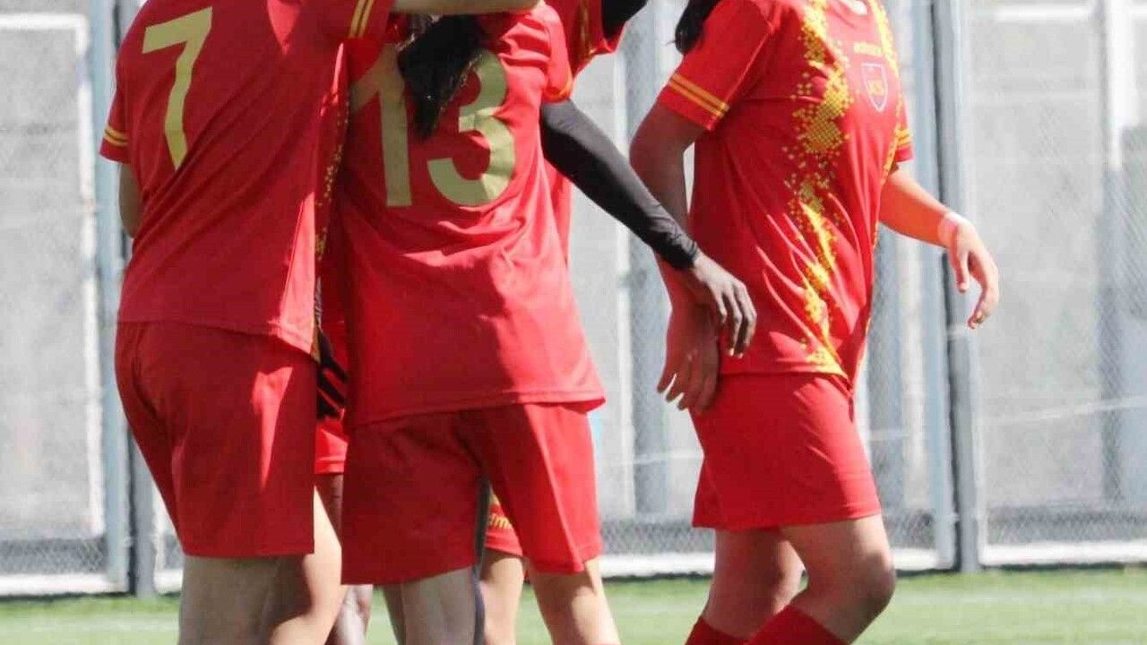 Auran Kayseri Kadın FK, evinde Gaziantep Asyaspor’u 13-0 mağlup etti
