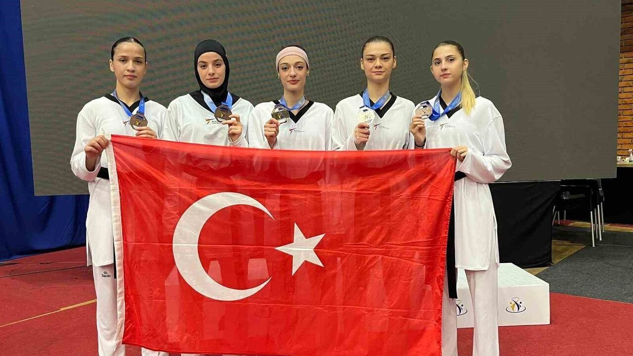 Avrupa Ümitler Taekwondo Şampiyonası’nda Türkiye 3. günde 5 madalya kazandı