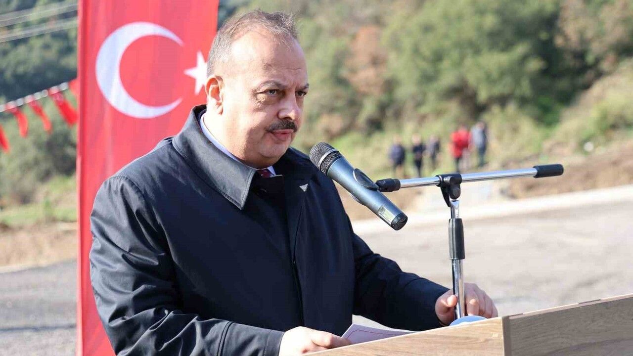 Aydın’da 33 şehit polis anısına 333 fidan dikildi