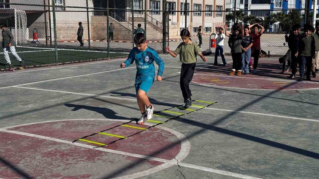 Aydın’da İlkokullarda Spor Etkinlikleriyle Erken Yaşta Spor Kültürü Oluşturuluyor