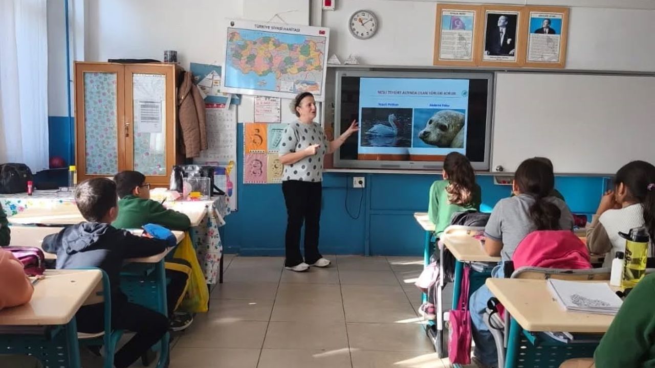 Aydın'da öğrenciler yaban hayatı ve doğa eğitimleriyle tanışıyor