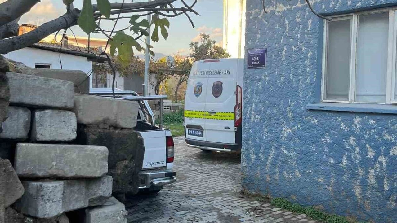 Aydın Efeler'de 65 yaşındaki İbrahim Yerlikaya evinin bahçesinde ölü bulundu