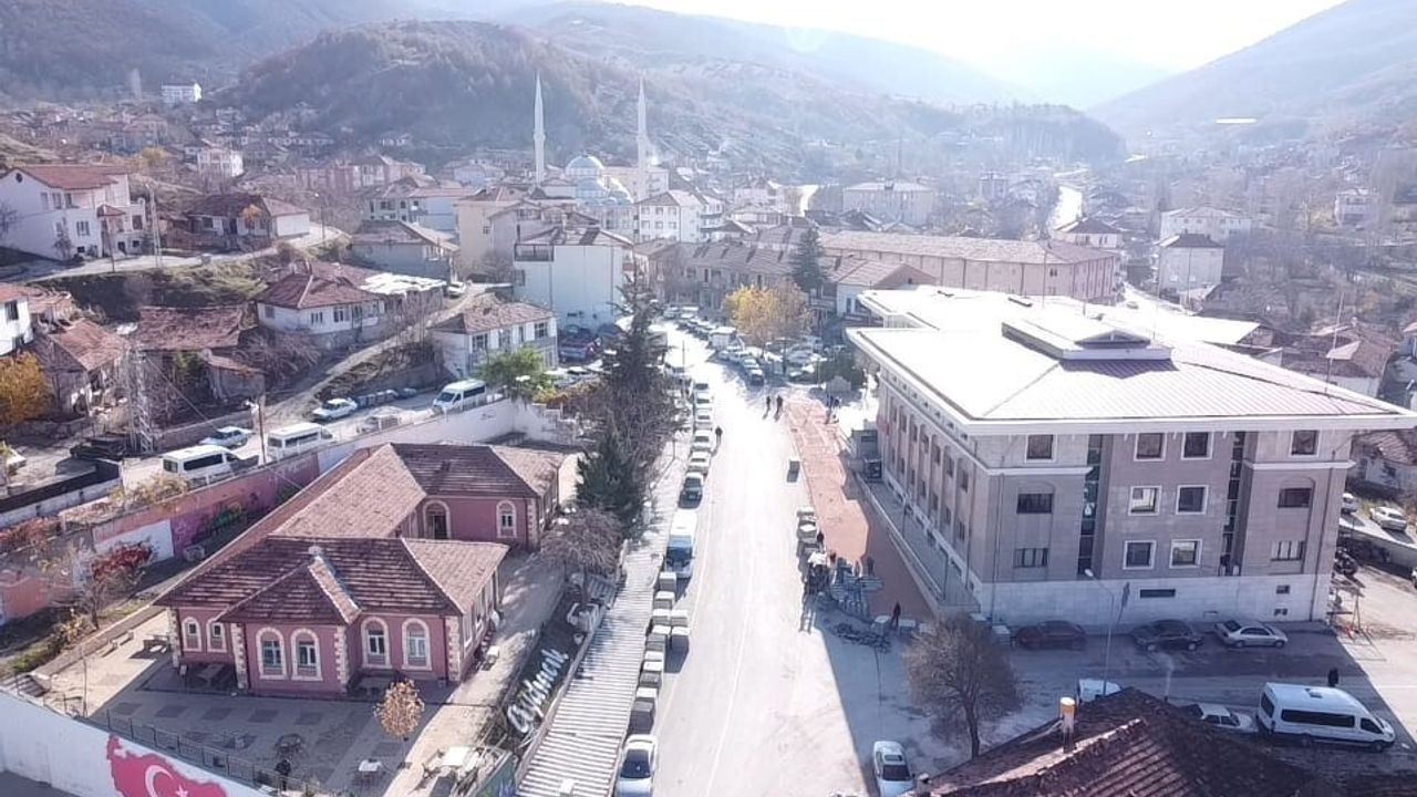 Aydıncık'ta kadın kooperatifi takı üretimiyle Yozgat ekonomisini ve tanıtımını güçlendiriyor