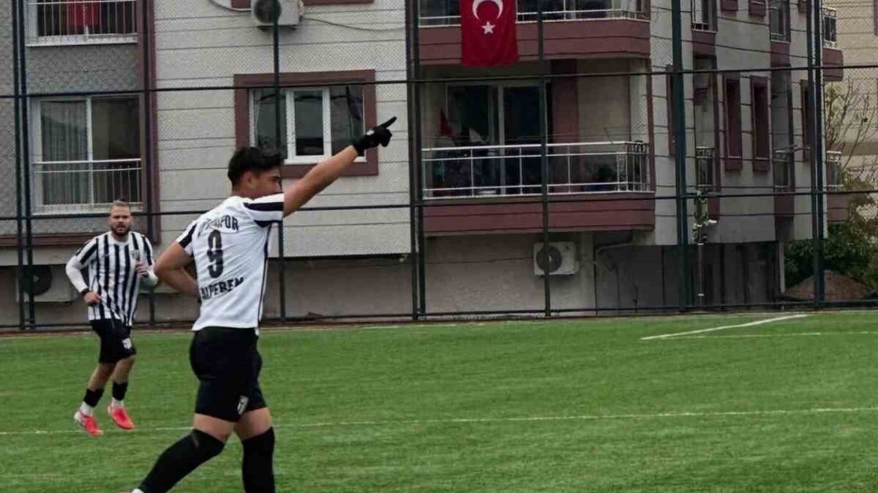 Aydınspor evinde Manisa 1965 Nurlupınar ile 2-2 berabere kaldı